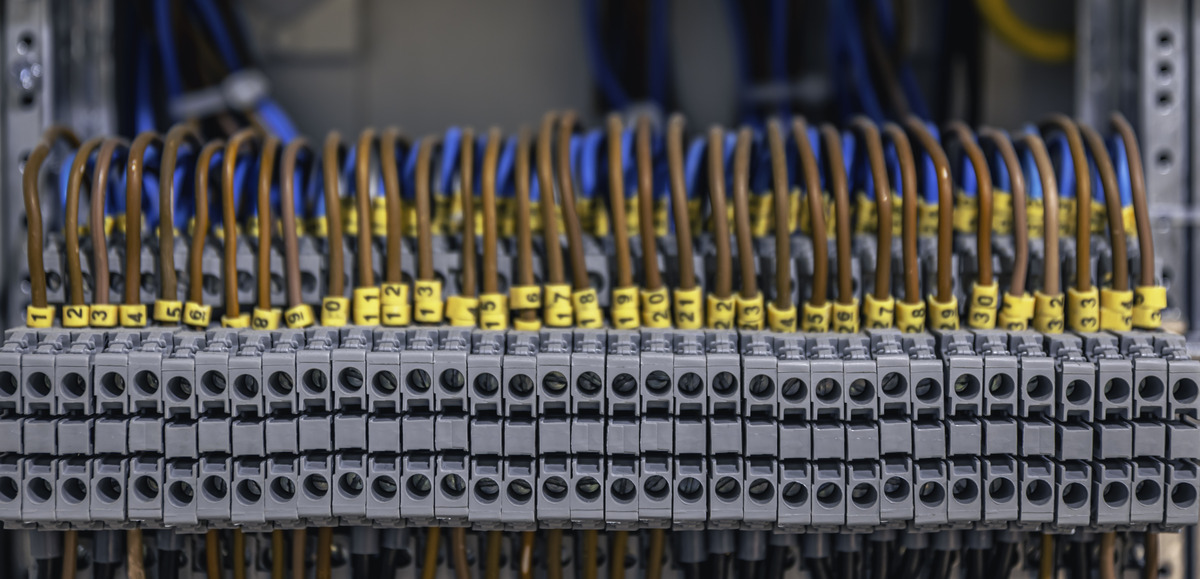 Jakie kable do stref Ex? Zobacz, jakie przewody stosować w strefach zagrożonych wybuchem